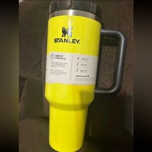 Stanley Bright Yellow Insulated Mug